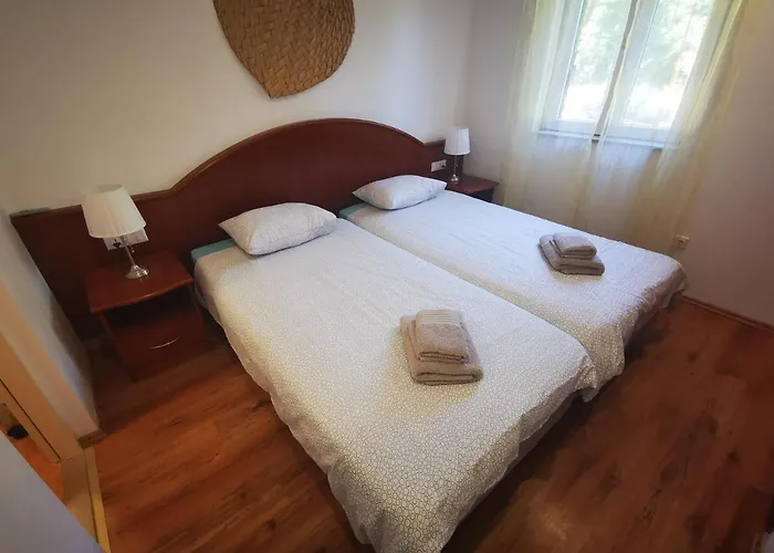 Airport Garden * Čilipi